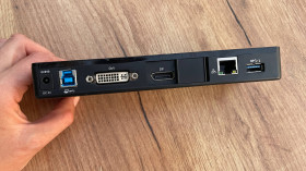 Док-станції Док-станции ^/--/^ Док-станція USB 3.0 з DVI, DisplayPort, Gigabit Ethernet та 3×USB 3.0, 5 /--/ V 4 /--/ A - фото фото фото
