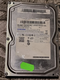 Жорсткі диски Жесткие диски ^/--/^ 100% hdd 3.5 320 гб samsung hd /--/ 321 /--/ kj 7200 60.2/61.1 жесткий диск самсунг - фото фото фото