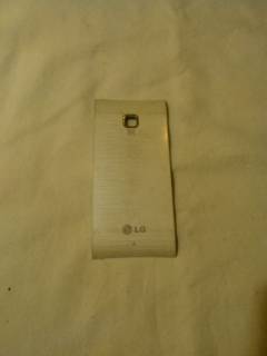 Корпуса на LG Корпуса на LG ^/--/^ ЗАДНЯЯ КРЫШКА НА ТЕЛЕФОН LG GT /--/ 540, Б/У! ^_^^^ Задня кришка на телефон LG GT /--/ 540, Б/У! - фото фото фото