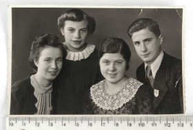 Листи, фото Письма, фото ^/--/^ Старе студійне фото Молоді люди 1930-ті Німеччина hK ^_^^^ Молодые люди 1930-е Германия hK - фото фото фото