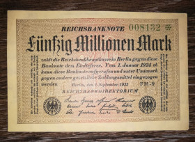 Німеччина Германия ^/--/^ GERMANY Німеччина 50 млн 50000000 марок 1923 № високий зелений з зіркою! Серія FM. ВЗ: G і D в зірці ^_^^^ GERMANY Германия 50 млн 50000000 марок 1923 No высокий зеленый со звездой! Серия FM. ВЗ: G и D в звезде - фото фото фото