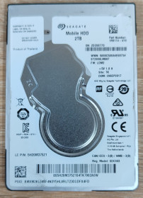 Жорсткі диски Жесткие диски ^/--/^ Жорсткий диск Mobile 2 /--/ TB 5400 /--/ rpm 128 /--/ MB ST /--/ 2000 /--/ LM /--/ 007 2.5 SATA III - б/у ^_^^^ Жесткий диск Mobile 2 /--/ TB 5400 /--/ rpm 128 /--/ MB ST /--/ 2000 /--/ LM /--/ 007 2.5 SATA III - б/у - фото фото фото