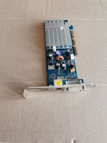 Відеокарти Видеокарты ^/--/^ Видеокарта NVIDIA GeForce 6200 128 /--/ mb ddr 64 /--/ bit AGP 8 /--/ x AGP 4 /--/ x - фото фото фото