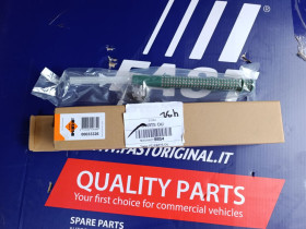 Інше Другое ^/--/^ Осушитель радиатора кондиционера Audi Q /--/ 7 VW Transporter T /--/ 5 Touareg Porsche Cayenne Opel Astra G ^_^^^ Audi Q /--/ 7 VW Transporter T /--/ 5 Touareg Porsche Cayenne Opel Astra G - фото фото фото
