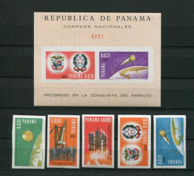 Освоєння космосу Освоение космоса ^/--/^ Панама Panama Space Imperf 1966 Mi 892-896 /--/ Bl 53  San Marco accelerating into orbit MNH ^_^^^ Панама Panama Space Imperf 1966 Mi 892-896 /--/ Bl 53 San Marco accelerating into orbit MNH - фото фото фото