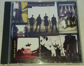 Музичні диски Музыкальные диски ^/--/^ HOOTIE &amp; THE BLOWFISH Cracked Rear View    CD US ^_^^^ HOOTIE &amp; The Blowfish Cracked Rear View CD US - фото фото фото