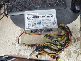 Блоки живлення Блоки питания ^/--/^ Брендовый блок питания БП Chieftec CTB-650 /--/ S 650 /--/ W / 650 /--/ Вт № 261108102 ^_^^^ Брендовий блок живлення БП Chieftec CTB-650 /--/ S 650 /--/ W / 650 /--/ Вт No 261108102 - фото фото фото