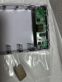 Зовнішні акумулятори (Power Bank) Внешние аккумуляторы (Power Bank) ^/--/^ PowerBank для самостійноі збірки ^_^^^ PowerBank для самостоятельных сборок - фото фото фото