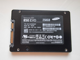 Твердотільні SSD-накопичувачі Твердотельные SSD-накопители ^/--/^ 2.5 SSD диск 250 /--/ GB Samsung 850 EVO 3 /--/ D V-NAND SATA 3 до 540 /--/ мб&amp;#92;с ^_^^^ 2.5 SSD диск 250 /--/ GB Samsung 850 EVO 3 /--/ D V-NAND SATA 3 до 540 /--/ мб &amp;#92;с - фото фото фото