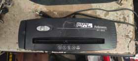 Шредери Шредеры ^/--/^ Уничтожитель бумаги / Шредер Fellowes P-5+ № 241907106 ^_^^^ Шредер Fellowes P-5+ No 241907106 - фото фото фото