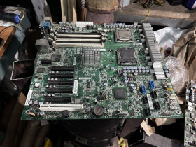 Материнські плати Материнские платы ^/--/^ Серверная мат. плата HP 461511-001 для ProLiant Ml /--/ 150 G /--/ 5 Dual LGA /--/ 771 EATX 6 /--/ DDR /--/ 2 № 232911103 ^_^^^ Серверна мат. плата HP 461511-001 для ProLiant Ml /--/ 150 G /--/ 5 Dual LGA /--/ 771 EATX 6 /--/ DDR /--/ 2 No 232911103 - фото фото фото