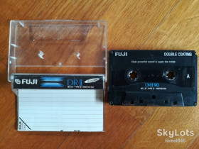 Касети Кассеты ^/--/^ Аудіокасета б/в Fuji  (хром)  (1) ^_^^^ Аудиокасета б/у Fuji (хром) (1) - фото фото фото