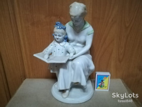 Статуетки, Скульптури, Фігурки, Фарфор Статуэтки, Скульптуры, Фигурки, Фарфор ^/--/^ Статуетка Перше читання ^_^^^ Статуэтка Первое чтение - фото фото фото