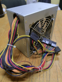 Блоки живлення Блоки питания ^/--/^ GM-400 Gamemax блок живлення 400 Вт  (9194-1) ^_^^^ Gamemax GM-400 400 /--/ W блок питания 400 Вт Кулер 120 мм (9194-1) - фото фото фото