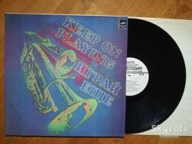 Платівки Пластинки ^/--/^ Играй еще  (лам.)  (6)-NM-, Мелодія ^_^^^ Играй еще (лам.) (6)-NM-, Мелодия - фото фото фото