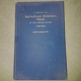 Видання - р. Издания - гг. ^/--/^ А history of agricultural extension	Чарльз	1929 ^_^^^ А history of agricultural extension Чарльз 1929 - фото фото фото