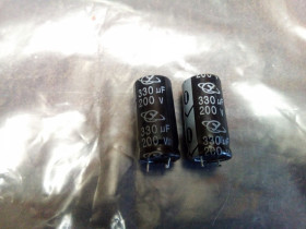 Конденсатори Конденсаторы ^/--/^ Конденсаторы VENT 330 /--/ uF 200 /--/ V ^_^^^ Конденсатори VENT 330 /--/ uF 200 /--/ V - фото фото фото