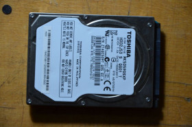 Жорсткі диски Жесткие диски ^/--/^ Жорсткий диск 2.5&amp;quot; Toshiba 500 /--/ GB Sata!! МегаSALE! ^_^^^ Жесткий диск 2.5&amp;quot; Toshiba 500 /--/ GB Sata! МегаSALE! - фото фото фото