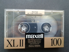 Касети Кассеты ^/--/^ Аудиокассеты Maxell XLII 100 ^_^^^ Аудіокасети Maxell XLII 100 - фото фото фото