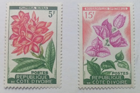 Кот-Д'івуар Кот-д’Ивуар ^/--/^ Кот д&amp;apos;Ивуар 1961 Цветы  (2 марки), MNH  (КЦ=2,5 евро) ^_^^^ Кот д&amp;apos;Івуар 1961 Квіти (2 марки), MNH (КЦ=2,5 євро) - фото фото фото