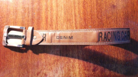 Ремені Ремни ^/--/^ Ремень DENIM Racing Car, шир. 44 /--/ мм, длинна с пряж. 75 /--/ см. ^_^^^ Ремінь DENIM Racing Car, шир. 44 /--/ мм, довжина з пряж. 75 см. - фото фото фото