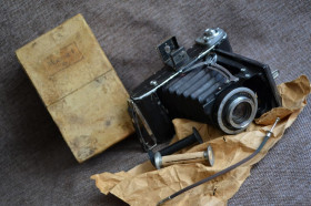 Вінтажні фотоапарати Винтажные фотоаппараты ^/--/^ Фотоаппарат Москва-1, 1947 год. ^_^^^ Фотоапарат Москва-1, 1947 рік. - фото фото фото