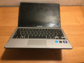 Samsung Samsung ^/--/^ Нетбук ноутбук Samsung 305 /--/ u. Матрица целая. Нерабочий. Под восстановление или на запчасти! ^_^^^ ноутбук Samsung 305 /--/ u. Матриця ціла. Неробочий. Під відновлення або на запчастини! - фото фото фото