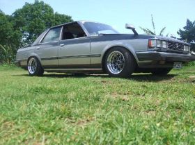 Бічні скла Боковые стекла ^/--/^ Стекла боковые Toyota Cresta и Chaser 1980-1984 /--/ г. ^_^^^ Скла бічні Toyota Cresta і Chaser 1980-1984 рр. - фото фото фото