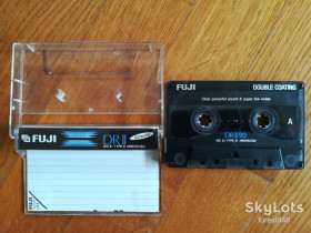 Касети Кассеты ^/--/^ Аудіокасета б/в Fuji  (хром)  (3) ^_^^^ Аудиокасета б/у Fuji (хром) (3) - фото фото фото
