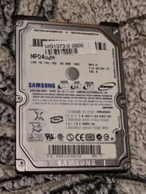 Жорсткі диски Жесткие диски ^/--/^ Нерабочий ide hdd 2.5 40 гб samsung 5400 жесткий диск mp /--/ 0402 /--/ h самсунг ata pata ^_^^^ Неробочий ide hdd 2.5 40 гб samsung 5400 жорсткий диск mp /--/ 0402 /--/ h самсунг - фото фото фото