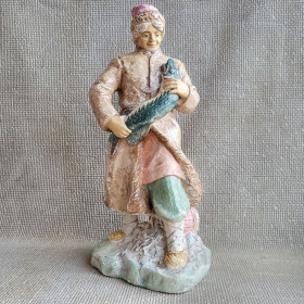 Статуетки, Скульптури, Фігурки, Фарфор Статуэтки, Скульптуры, Фигурки, Фарфор ^/--/^ Большая Статуэтка Емеля со щукой, 36 /--/ см,  гипс, Кунгурский ЗХИ, СССР, 50 /--/ е гг ^_^^^ Велика Статуетка Емеля зі щукою, 36 /--/ см, гіпс, Кунгурський ЗХІ, СРСР, 50 /--/ і рр - фото фото фото