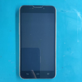 ZTE ZTE ^/--/^ ZTE Grand X Quad V /--/ 987 под замену дисплея, все остальное исправное корпус почти в идеальном состоянии ^_^^^ ZTE Grand X Quad V /--/ 987 під заміну дисплея, все інше справний корпус майже в ідеальному стані - фото фото фото