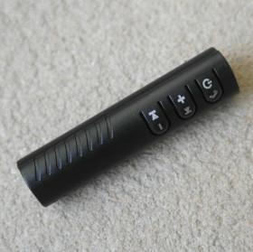 Bluetooth гарнітури Bluetooth гарнитуры ^/--/^ Bluetooth приемник для создания безпроводного соединения с колонками, aux ^_^^^ Bluetooth приймач для створення бездротового з'єднання з колонками, aux - фото фото фото