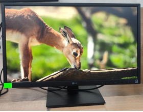 LG LG ^/--/^ Монітор  LG 24 /--/ BK /--/ 550 /--/ Y-B / 24&amp;quot;      (1920 /--/ x /--/ 1080) IPS / VGA, DVI, HDMI, DisplayPort, USB, Audio / Встроенные колонки 2 /--/ x 1.2 /--/ W - б/у ^_^^^ Монитор LG 24 /--/ BK /--/ 550 /--/ Y-B / 24&amp;quot; (1920 /--/ x /--/ 1080) IPS / VGA, DVI, HDMI, DisplayPort, USB, Audio / Встроенные колонки 2 /--/ x 1.2 /--/ W - б/у - фото фото фото