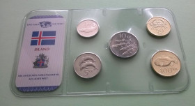 Ісландія Исландия ^/--/^ Набор 5 монет ИСЛАНДИЯ з серии Das Geld Der Welt блистер запайка пластик набір ІСЛАНДІЯ ^_^^^ Набор 5 монет ИСЛАНДИЯ из серии Das Geld Der Welt блистер запайка пластик набор Исландия - фото фото фото