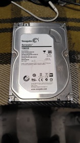 Жорсткі диски Жесткие диски ^/--/^ Жорсткий диск Seagate BarraCuda ST /--/ 1000 /--/ DM /--/ 003 1 /--/ TB №37 ^_^^^ Жесткий диск Seagate BarraCuda ST /--/ 1000 /--/ DM /--/ 003 1 /--/ TB No /--/ 37 - фото фото фото