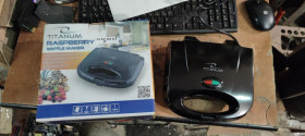 Вафельниці Вафельницы ^/--/^ Вафельница Esperanza TKT /--/ 003 Raspberry № 23200205 ^_^^^ Вафельниця Esperanza TKT /--/ 003 Raspberry No 23200205 - фото фото фото