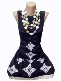 Сукні Платья ^/--/^ Черное платье Dorothy Perkins с бежевыми аппликациями, Индия ^_^^^ Чорна сукня Dorothy Perkins з бежевими аплікаціями, Індія - фото фото фото