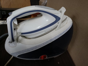 Праски Утюги ^/--/^ 44179  Утюг парогенератор Tefal GV /--/ 9565     (дефект) ^_^^^ 44179 Утюг парогенератор Tefal GV /--/ 9565 (дефект) - фото фото фото