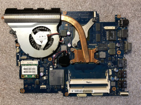 Материнські плати Материнские платы ^/--/^ материнська плата з Samsung RF /--/ 510 EUROPA 14/15  (SHARK 14/15)  неробоча ^_^^^ материнская плата с Samsung RF /--/ 510 EUROPA 14/15 (SHARK 14/15) нерабоча - фото фото фото