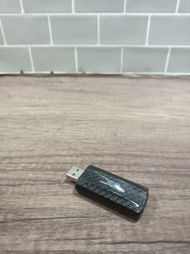 Адаптери живлення Адаптеры питания ^/--/^ Бездротовий USB-адаптер CarPlay U /--/ 2 /--/ C-AIR 3699 ^_^^^ Беспроводной USB-адаптер CarPlay U /--/ 2 /--/ C-AIR 3699 - фото фото фото