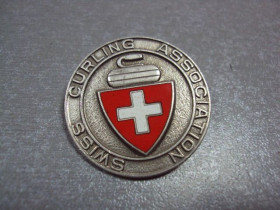 Спортивні Спортивные ^/--/^ знак керлинг curling club сс swiss association №2857 ^_^^^ знак керлінг curling club сс swiss association No /--/ 2857 - фото фото фото