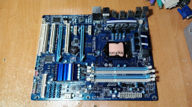 Материнські плати Материнские платы ^/--/^ Материнская плата Gigabyte GA-P /--/ 55 /--/ A-UD /--/ 3              (s /--/ 1156, P /--/ 55 Express, PCI-Ex /--/ 16)#5 ^_^^^ Материнська плата Gigabyte GA-P /--/ 55 /--/ A-UD /--/ 3 (s /--/ 1156, P /--/ 55 Express, PCI-Ex /--/ 16)#5 - фото фото фото