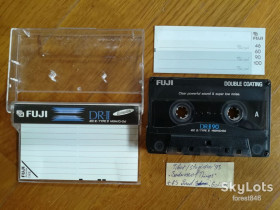Касети Кассеты ^/--/^ Аудіокасета б/в Fuji  (хром)  (9) ^_^^^ Аудиокасета б/у Fuji (хром) (9) - фото фото фото