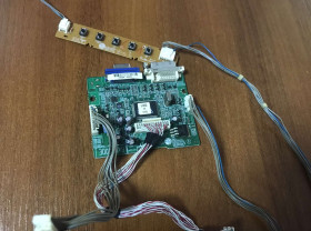Комплектуючі для моніторів Комплектующие для мониторов ^/--/^ Плата скалера для LG Flatron L /--/ 1752 /--/ TR-SF - фото фото фото
