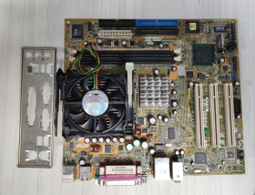 Материнські плати Материнские платы ^/--/^ Материнская плата Asus P /--/ 4 /--/ BGL-MX rev.2.00  (Socket 478) + Intel Celeron 2 GHz ^_^^^ Материнська плата Asus P /--/ 4 /--/ BGL-MX rev.2.00 (Socket 478) + Intel Celeron 2 GHz - фото фото фото