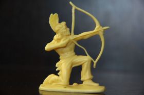Фігурки, солдатики Фигурки, солдатики ^/--/^ индеец стреляющий с лука JEAN HOEFLER ФРГ 54-60 /--/ мм  кремовый цвет!! RR ^_^^^ JEAN HOEFLER ФРН 54-60 /--/ мм кремовий колір! RR - фото фото фото
