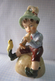 Статуетки, Скульптури, Фігурки, Фарфор Статуэтки, Скульптуры, Фигурки, Фарфор ^/--/^ Європа. &amp;quot; Хлопчик з сопілкою&amp;quot;. Европа. &amp;quot; Мальчик с дудочкой&amp;quot;. ^_^^^ Европа. &amp;quot; Мальчик с сопилкой &amp;quot; Европа. &amp;quot; Мальчик с дудочкой &amp;quot; - фото фото фото