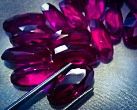 Ювелірні вироби, біжутерія Ювелирные изделия, бижутерия ^/--/^ Рубины  (корунды) СССР Овал 16 /--/ х /--/ 8 мм ^_^^^ Рубіни СРСР Овал 16 /--/ х /--/ 8 мм - фото фото фото