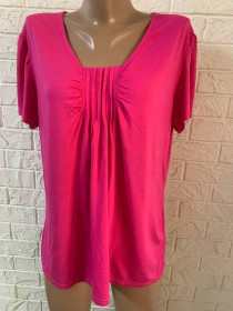 Футболки Футболки ^/--/^ футболка Kate Lilly в идеальном состоянии 3 /--/ XL ^_^^^ Комбінована блузка Zara в ідеальному стані - фото фото фото